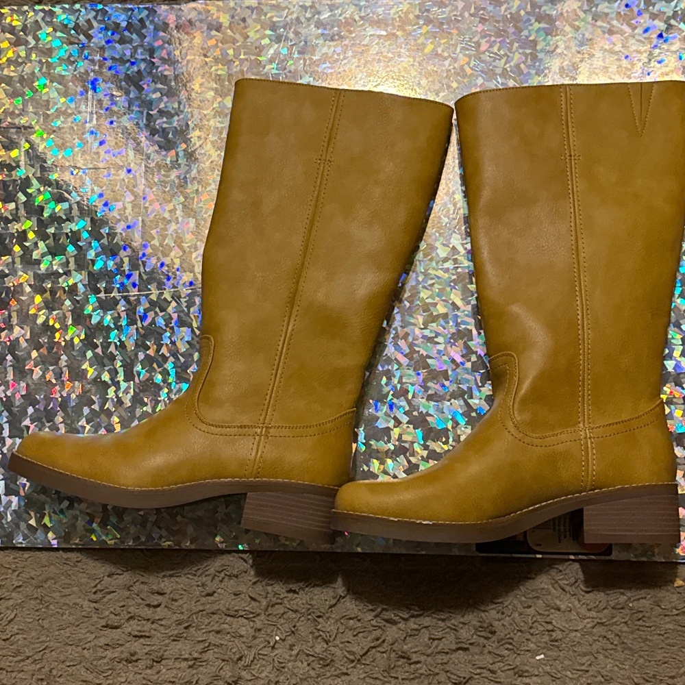 Tan Boots - image 1